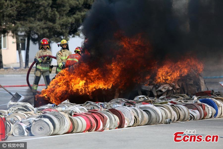 7.000 piezas de equipo de lucha contra el fuego falso destruido en Liaoning